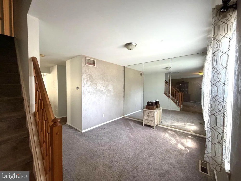 43 WILSON DRIVE Sicklerville, NJ 08081