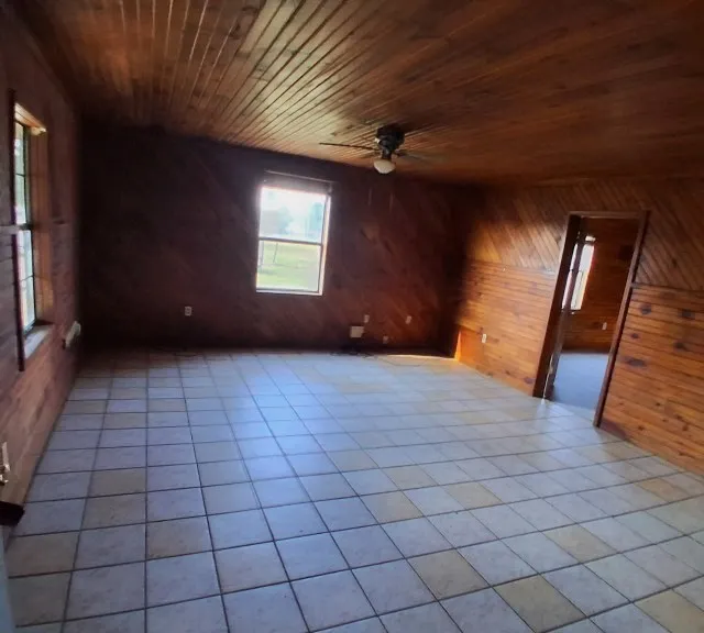 6610 Old Broken Bow Hwy Broken Bow, OK 74728