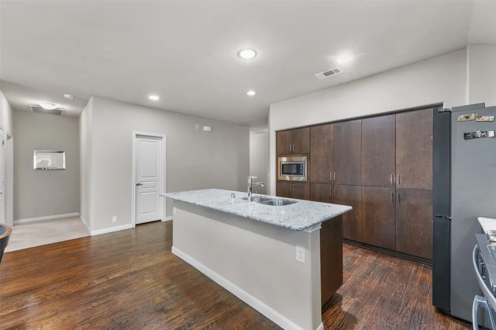 2017 Windsong Drive Heartland, TX 75126