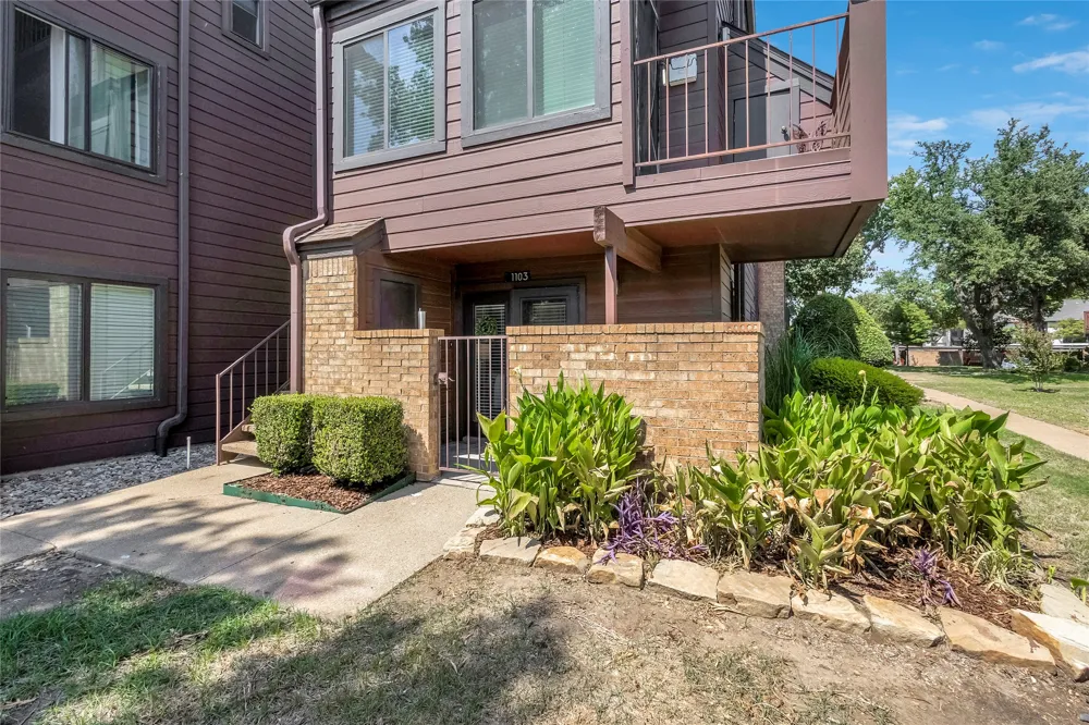 1700 Baird Farm Circle #1103 Arlington, TX 76006