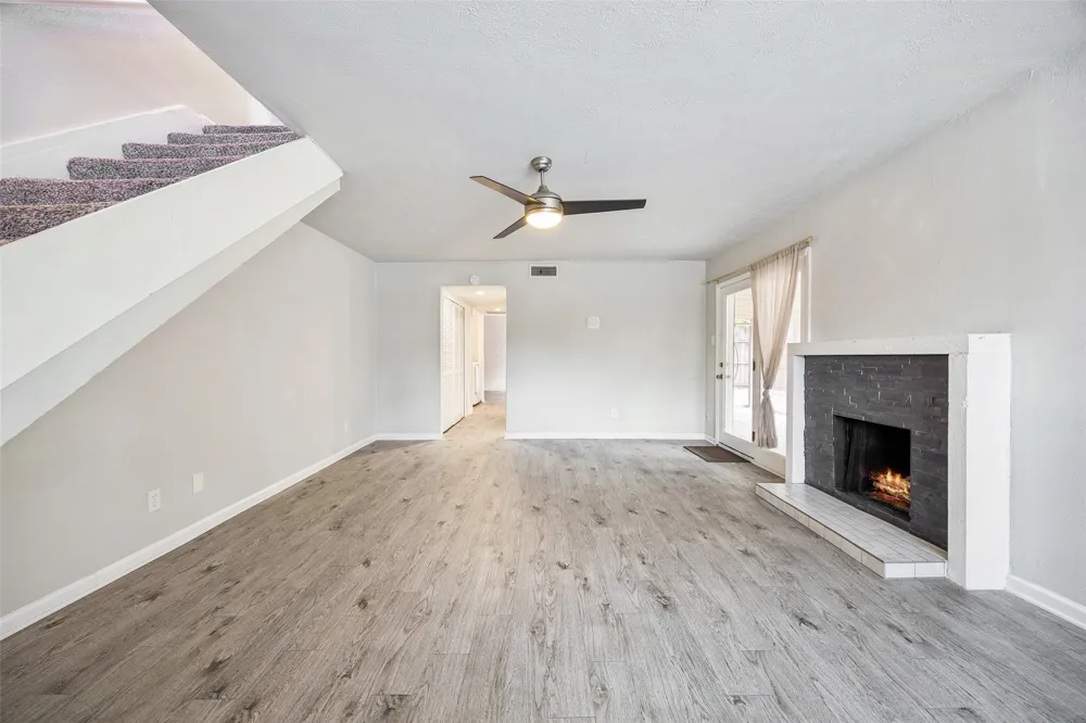 2108 Via Madonna Carrollton, TX 75006