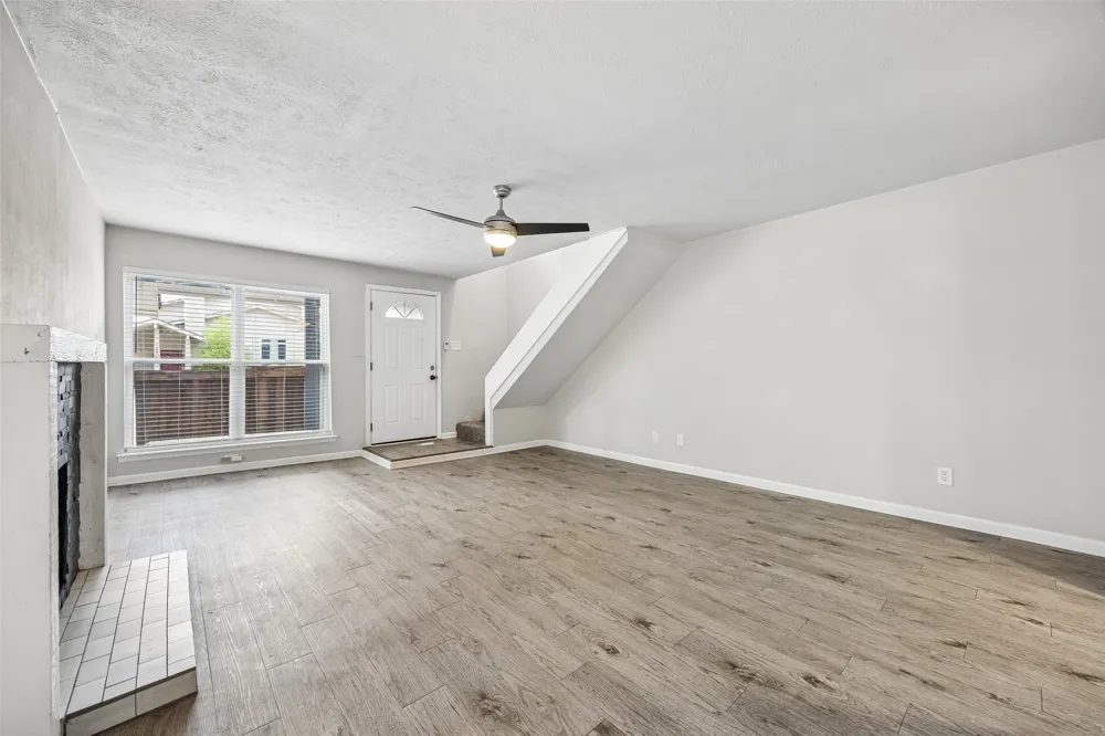 2108 Via Madonna Carrollton, TX 75006