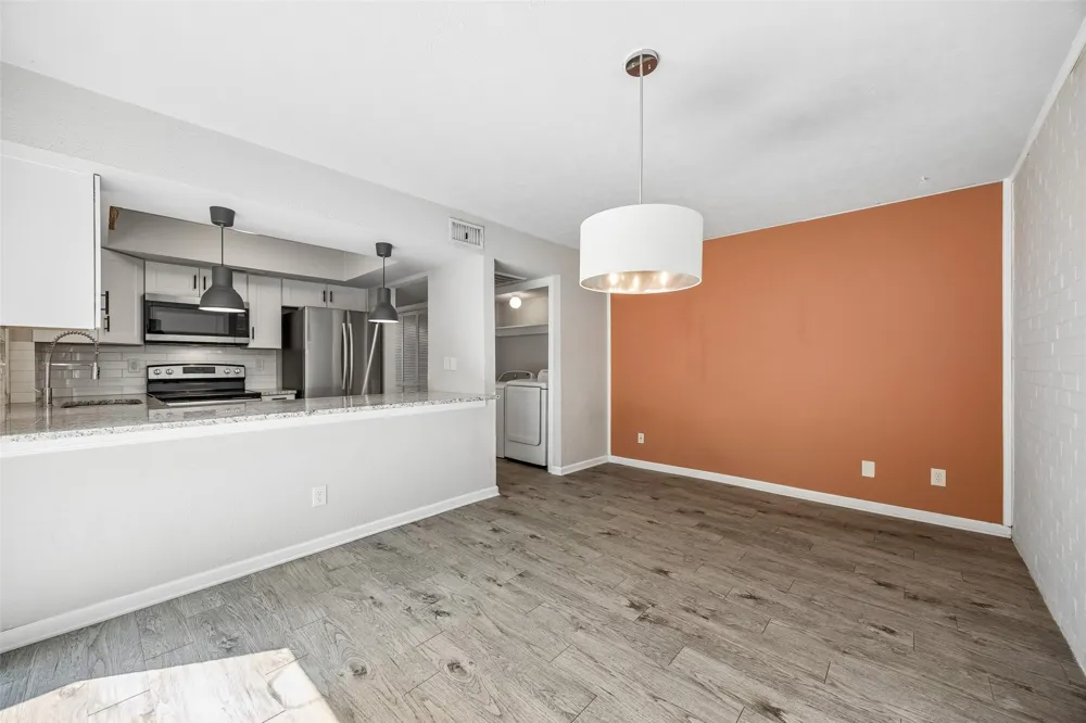 2108 Via Madonna Carrollton, TX 75006