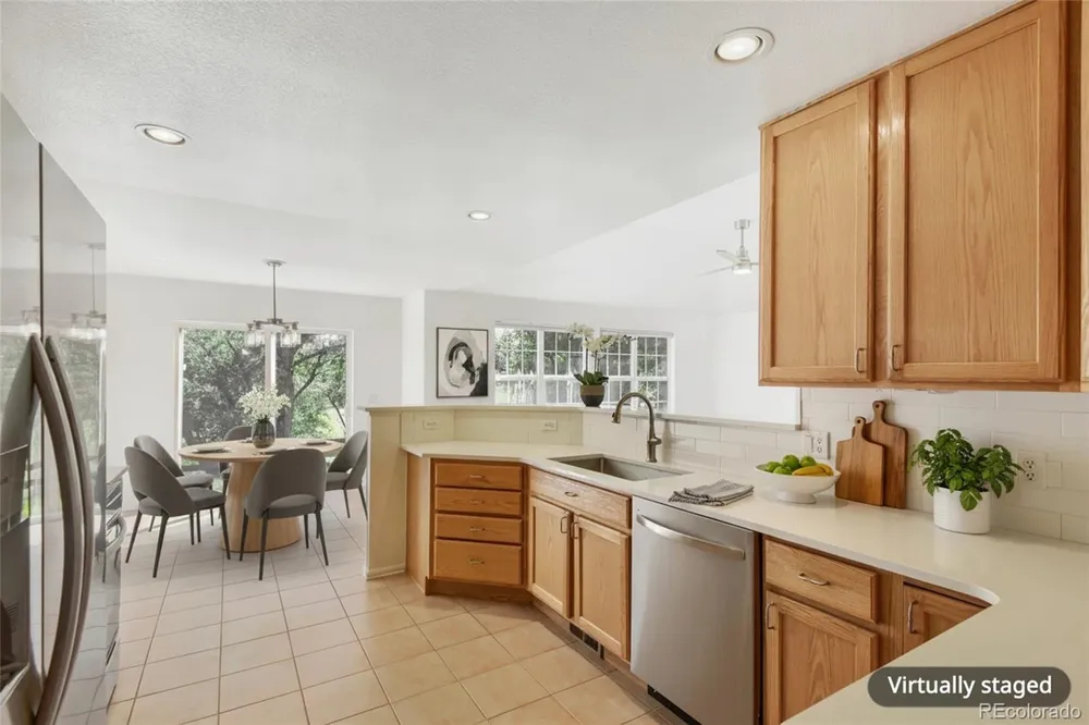 23782 E Kettle Place Aurora, CO 80016