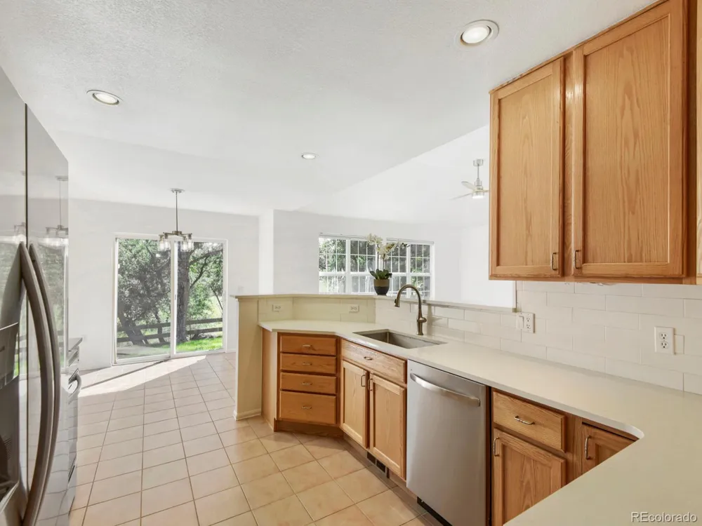 23782 E Kettle Place Aurora, CO 80016