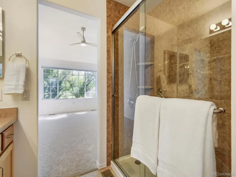 23782 E Kettle Place Aurora, CO 80016