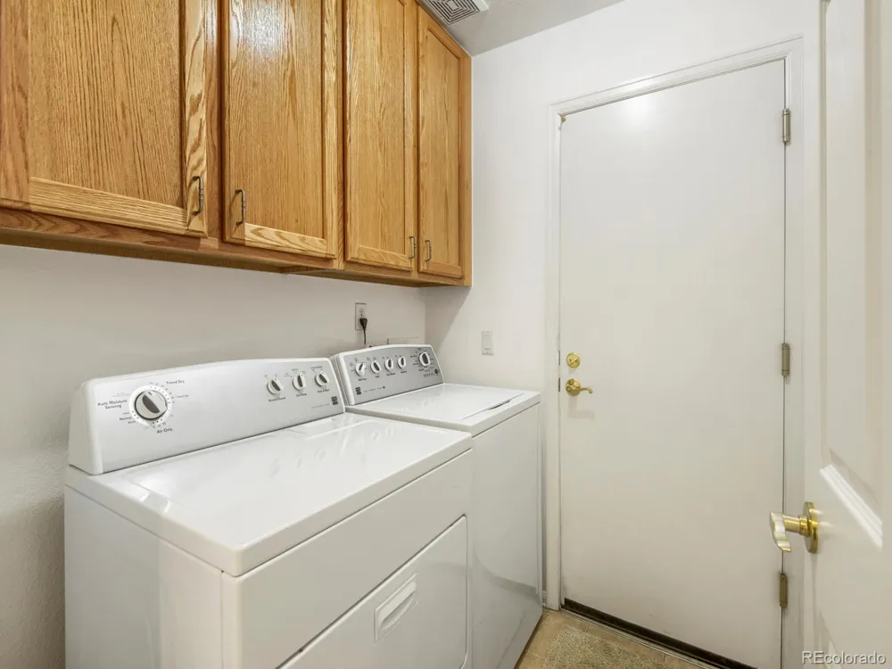 23782 E Kettle Place Aurora, CO 80016