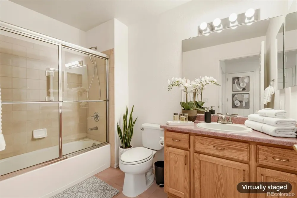 23782 E Kettle Place Aurora, CO 80016