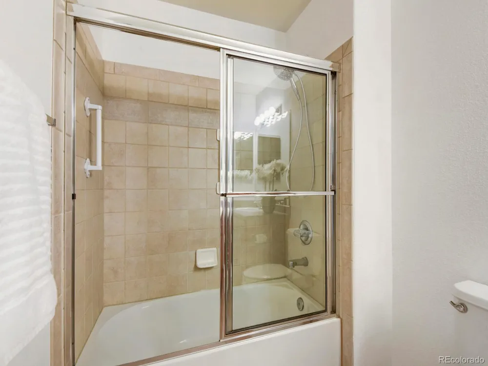 23782 E Kettle Place Aurora, CO 80016