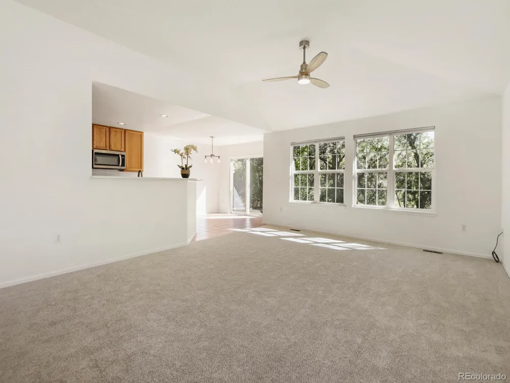 23782 E Kettle Place Aurora, CO 80016