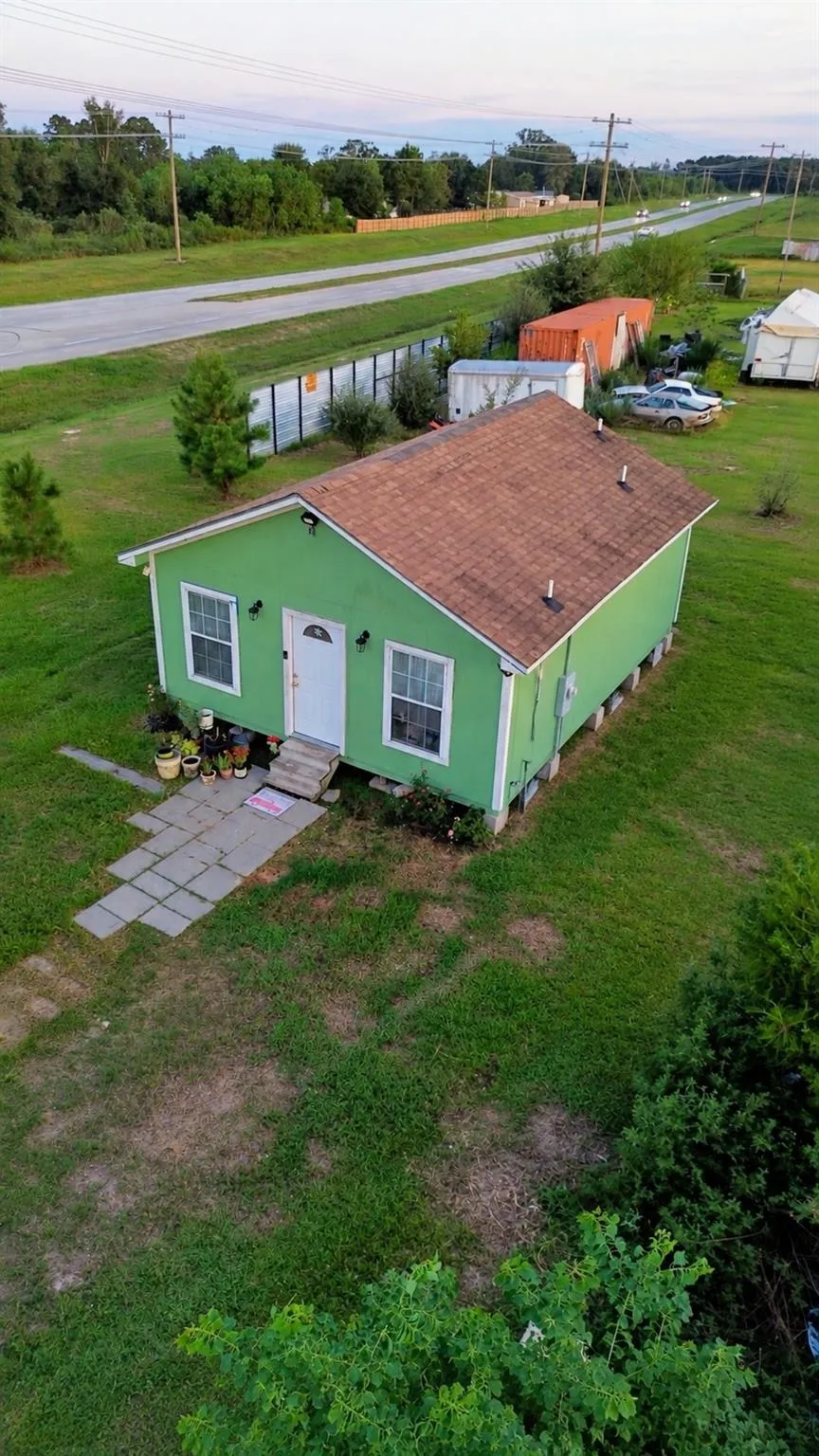 19 Road 5217 Road Cleveland, TX 77327