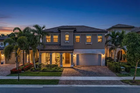 12143 S Baypoint Circle