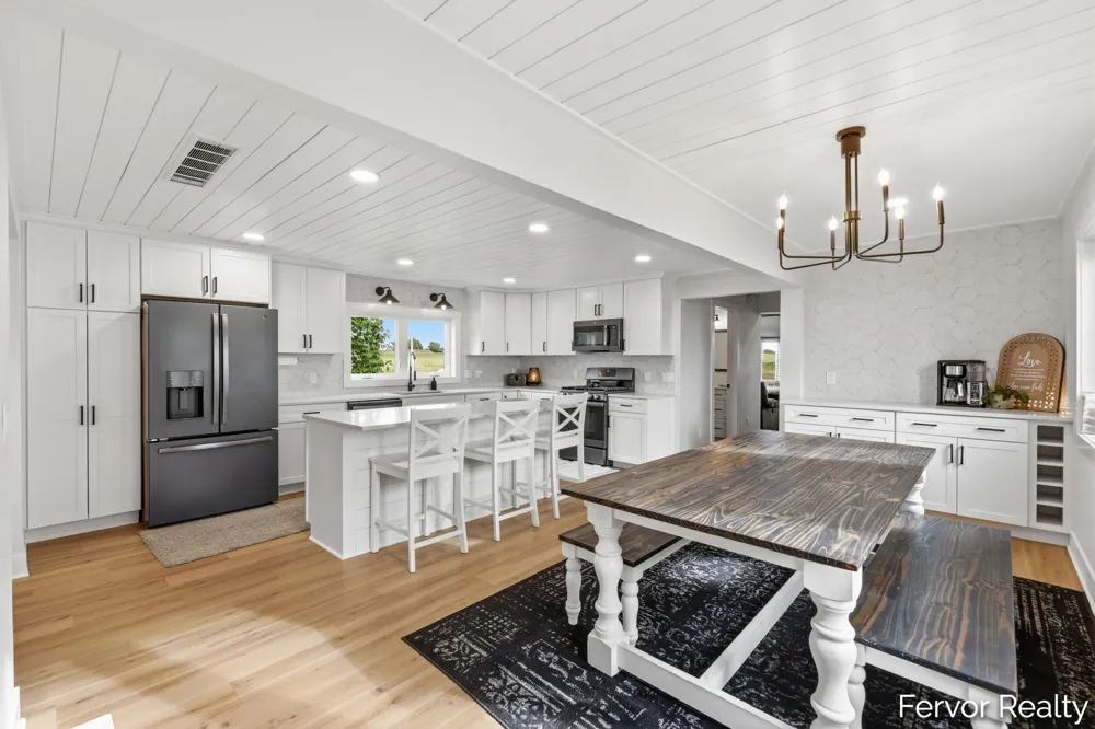 4465 Greenly Street Hudsonville, MI 49426