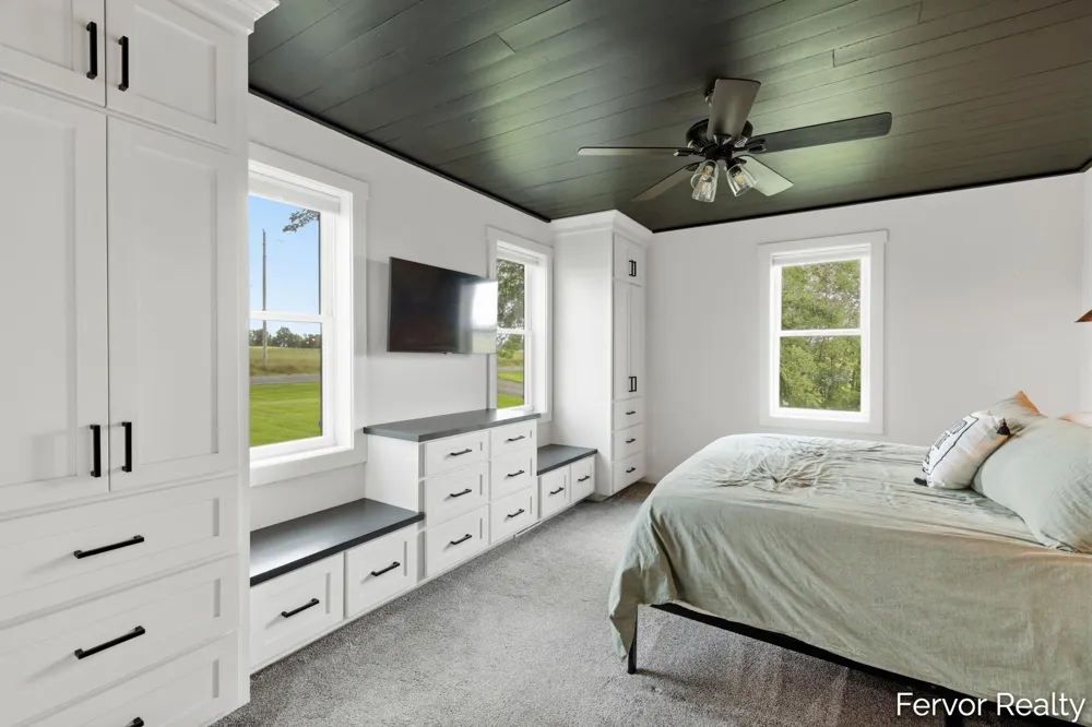4465 Greenly Street Hudsonville, MI 49426