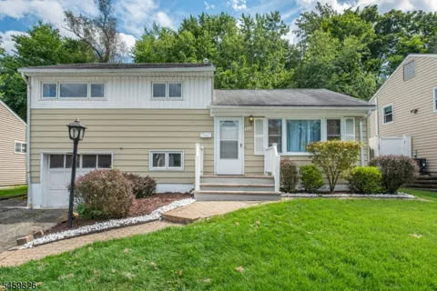 170 Rockaway Ave