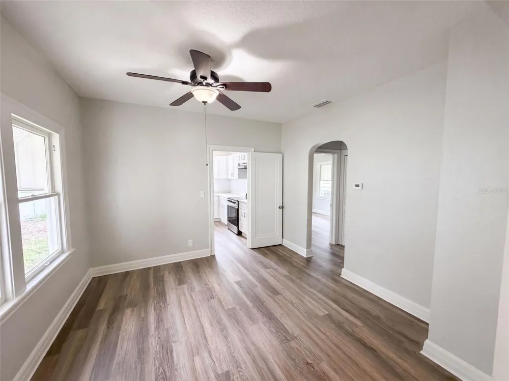 1901 20TH AVENUE St Petersburg, FL 33713