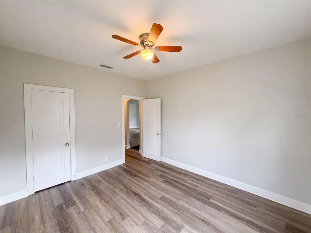 1901 20TH AVENUE St Petersburg, FL 33713