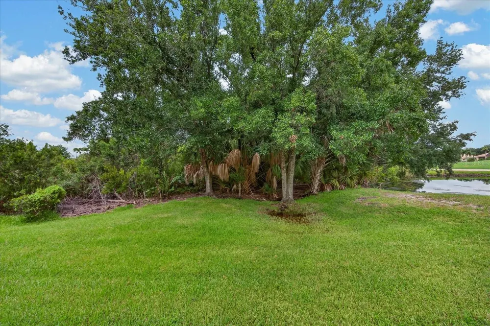 7131 BOCA GROVE PLACE #104 Lakewood Ranch, FL 34202
