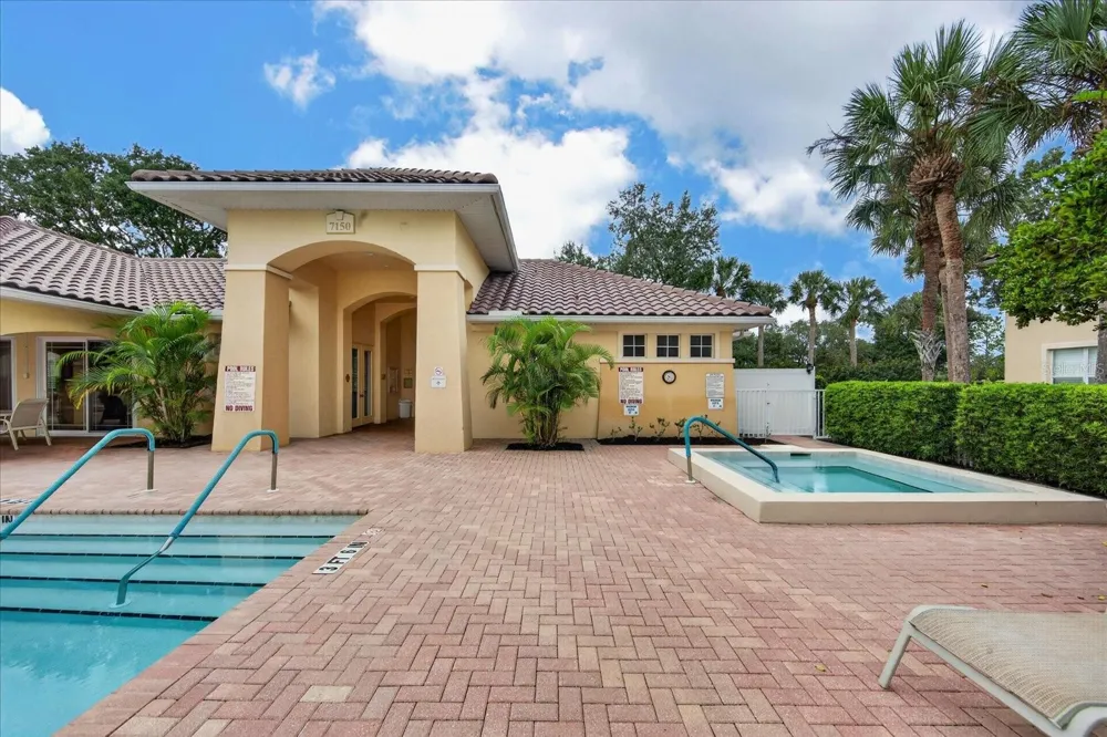 7131 BOCA GROVE PLACE #104 Lakewood Ranch, FL 34202