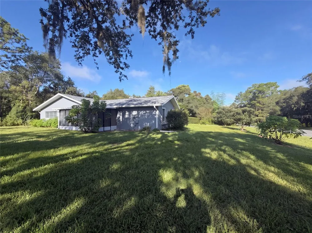 15 SHUMARD COURT E Homosassa, FL 34446