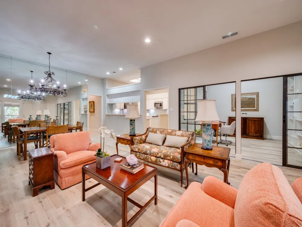 2522 Mallard Cove Carrollton, TX 75006