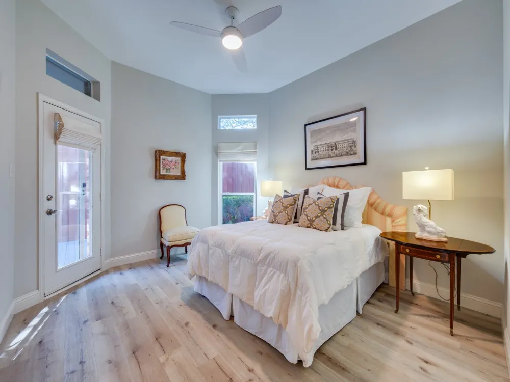 2522 Mallard Cove Carrollton, TX 75006