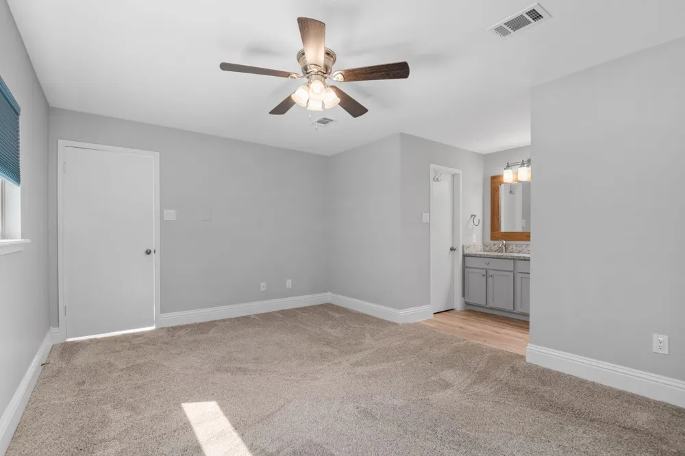 31 S Summer Star Court The Woodlands, TX 77380