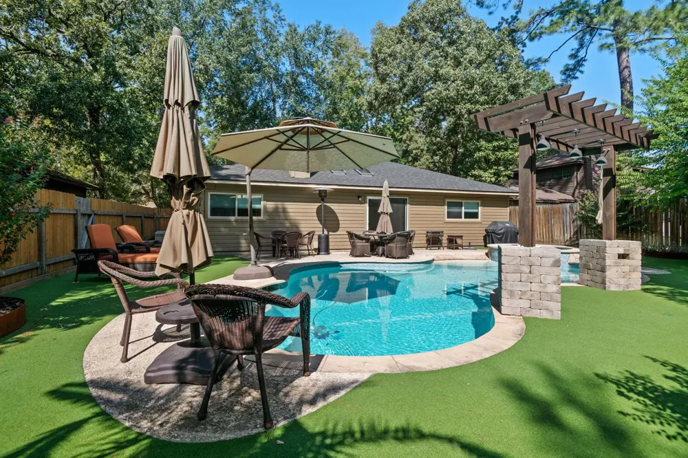 31 S Summer Star Court The Woodlands, TX 77380