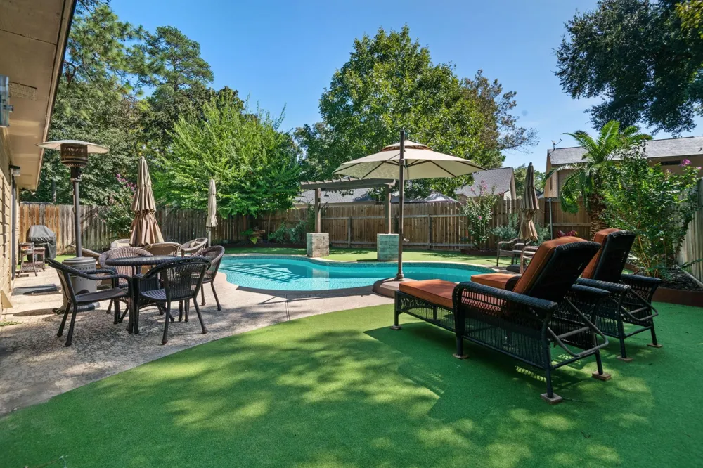 31 S Summer Star Court The Woodlands, TX 77380
