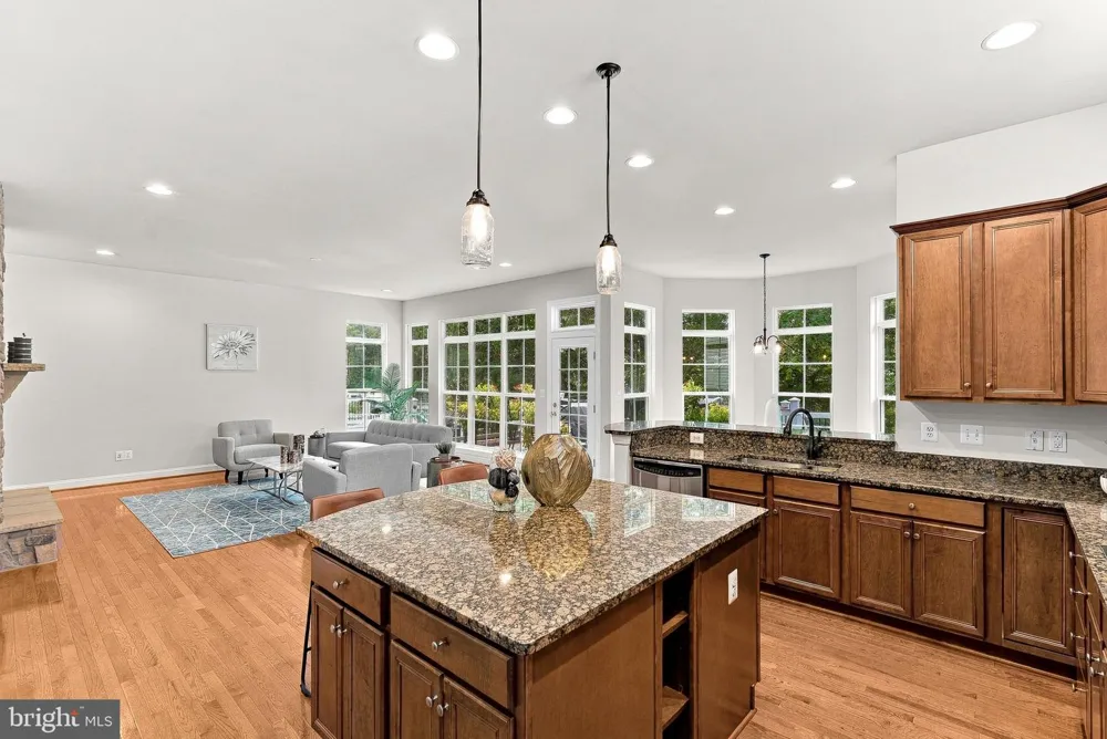 42755 CHATELAIN CIRCLE Brambleton, VA 20148