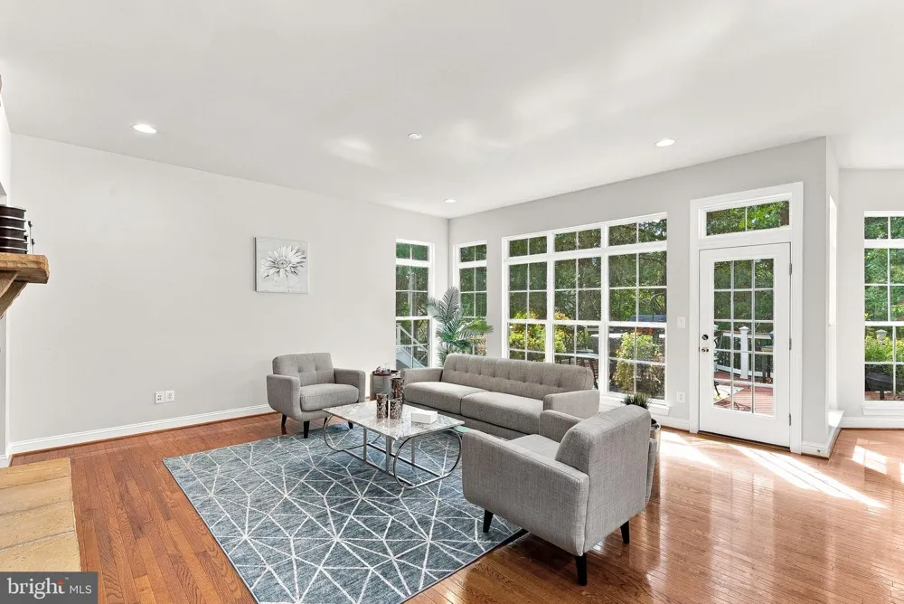 42755 CHATELAIN CIRCLE Brambleton, VA 20148
