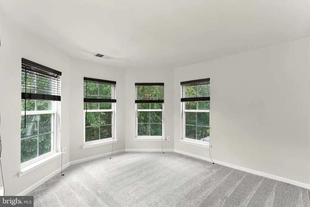 42755 CHATELAIN CIRCLE Brambleton, VA 20148