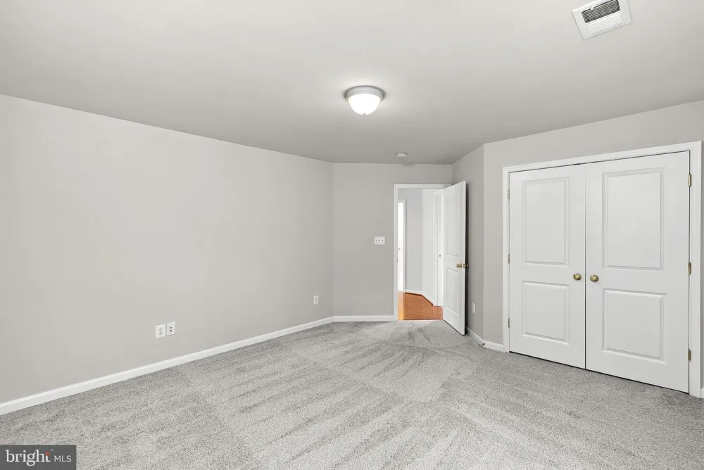 42755 CHATELAIN CIRCLE Brambleton, VA 20148