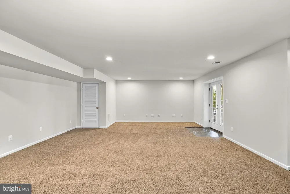 42755 CHATELAIN CIRCLE Brambleton, VA 20148