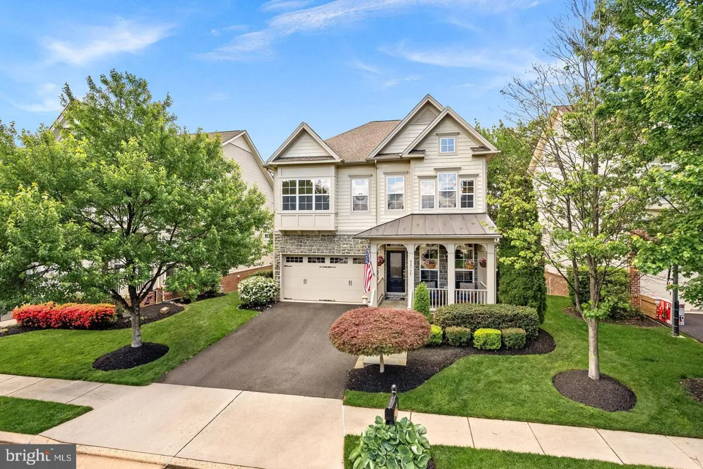 42755 CHATELAIN CIRCLE Brambleton, VA 20148