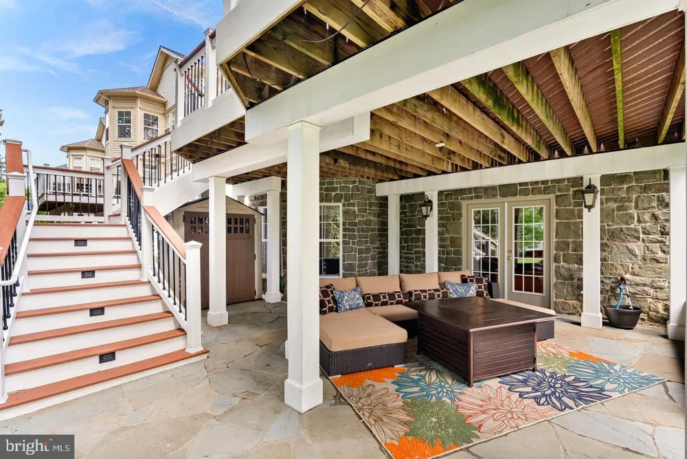 42755 CHATELAIN CIRCLE Brambleton, VA 20148