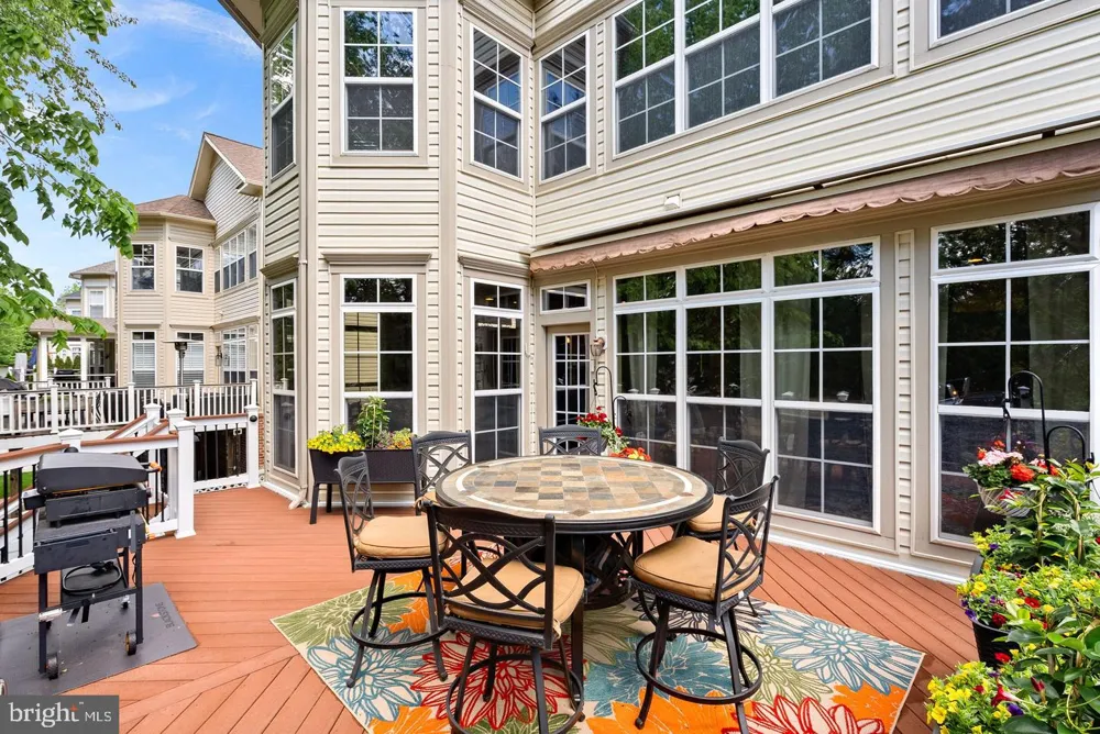 42755 CHATELAIN CIRCLE Brambleton, VA 20148