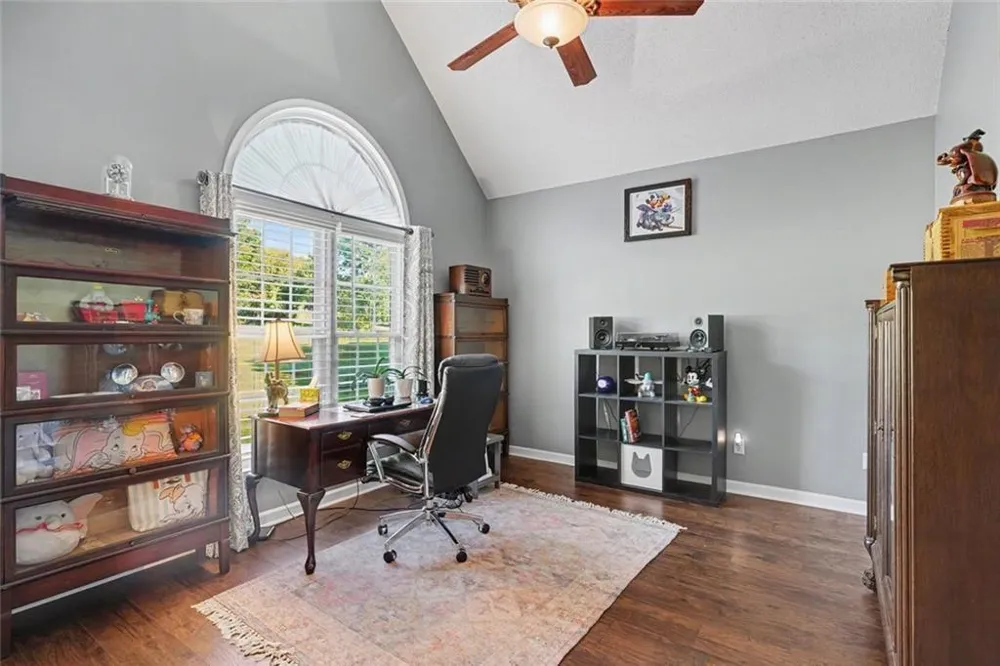 285 Creekside Way McDonough, GA 30252