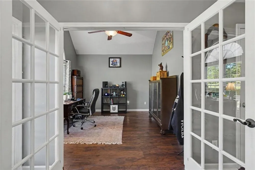 285 Creekside Way McDonough, GA 30252