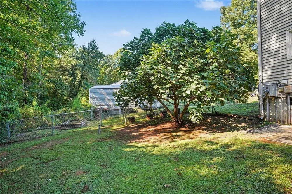 285 Creekside Way McDonough, GA 30252