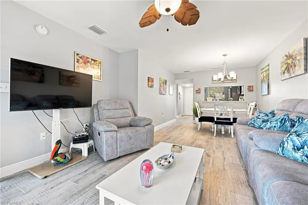 9271 Central Park Drive #206 Fort Myers, FL 33919