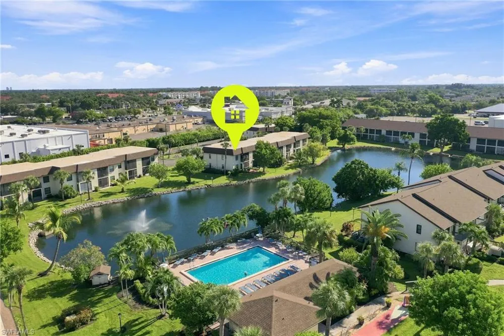 9271 Central Park Drive #206 Fort Myers, FL 33919