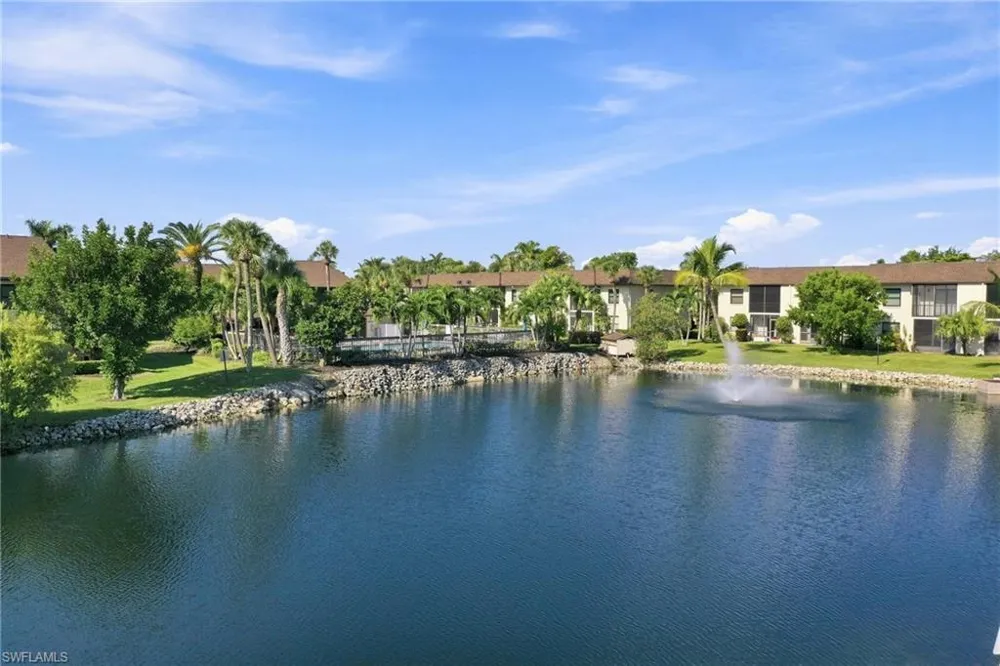 9271 Central Park Drive #206 Fort Myers, FL 33919