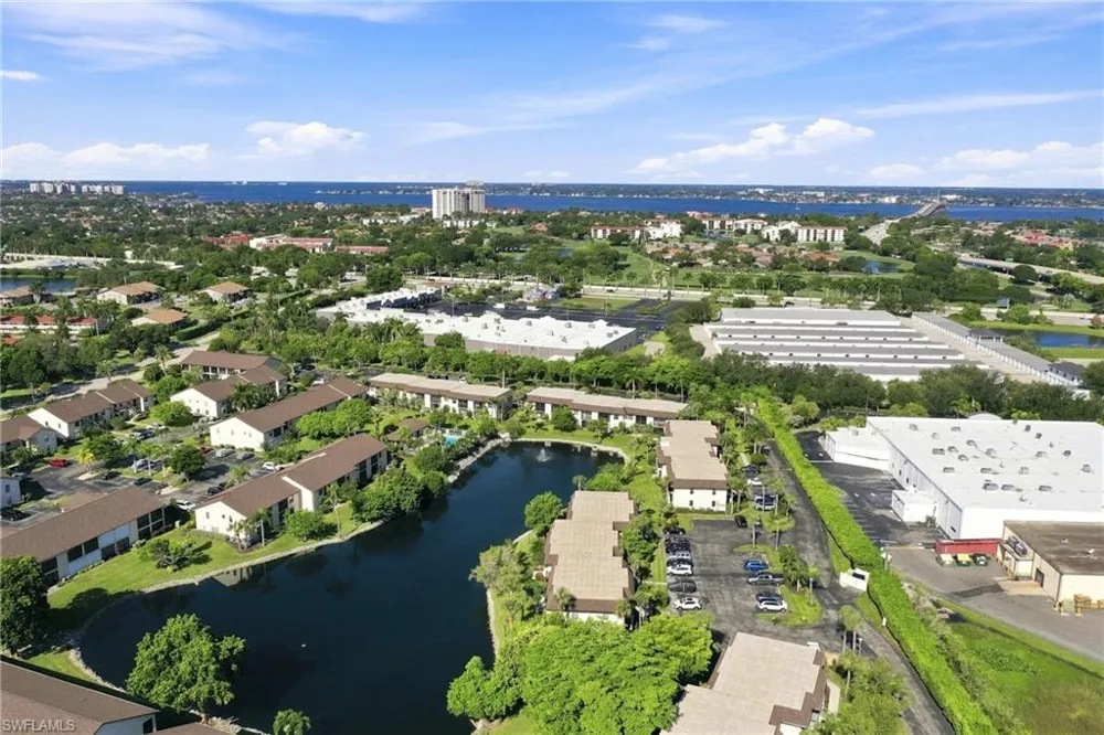 9271 Central Park Drive #206 Fort Myers, FL 33919