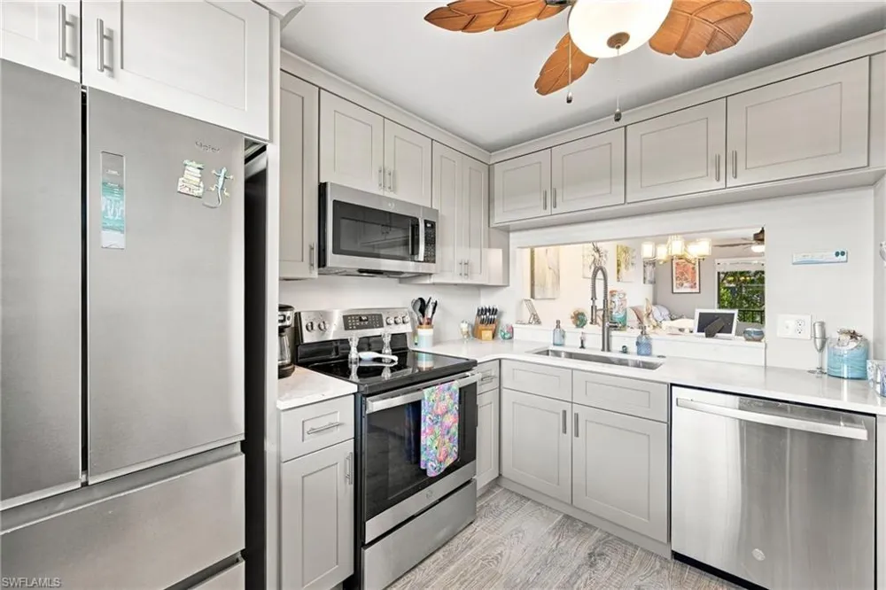 9271 Central Park Drive #206 Fort Myers, FL 33919