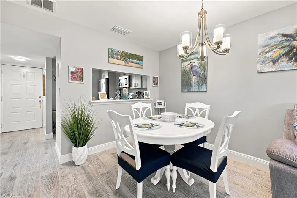 9271 Central Park Drive #206 Fort Myers, FL 33919