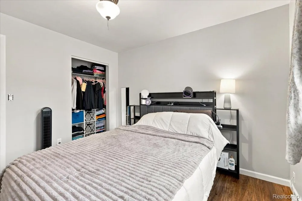 20435 Catalano Street Clinton Charter Township, MI 48035