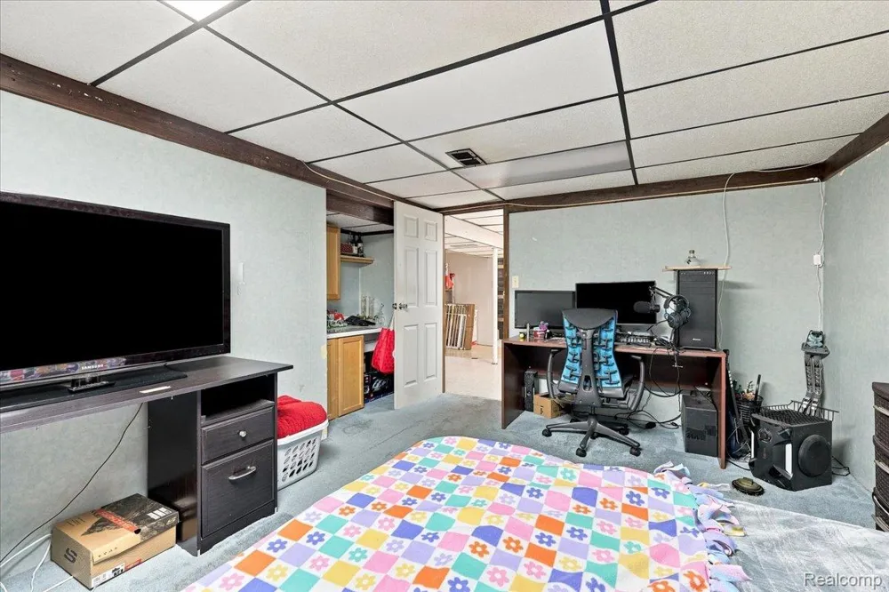 20435 Catalano Street Clinton Charter Township, MI 48035