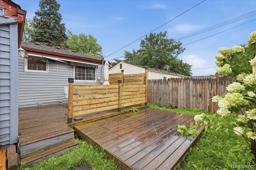 20435 Catalano Street Clinton Charter Township, MI 48035