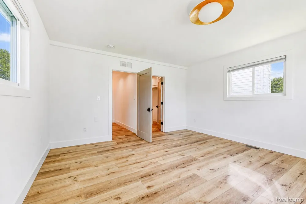 6123 Pointe Tremble Road Clay Township, MI 48001